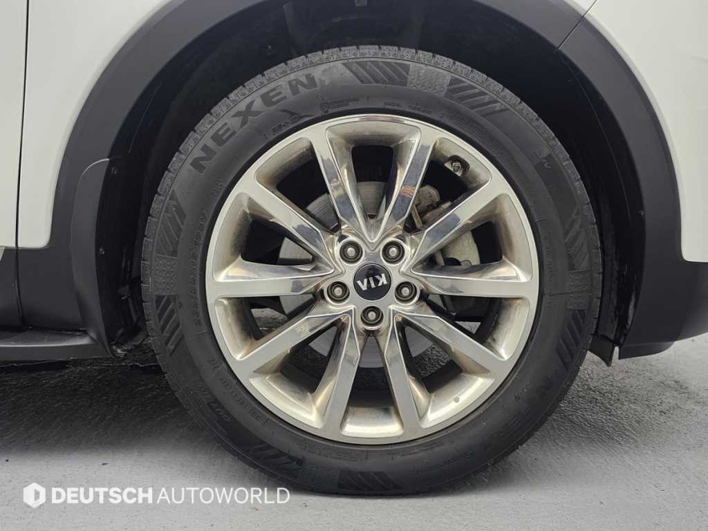 KIA Sorento - Vista 5