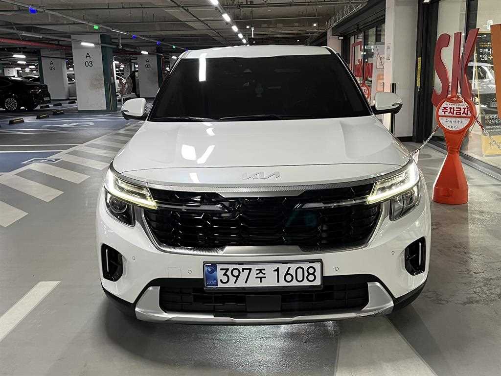 KIA Seltos - Vista 2