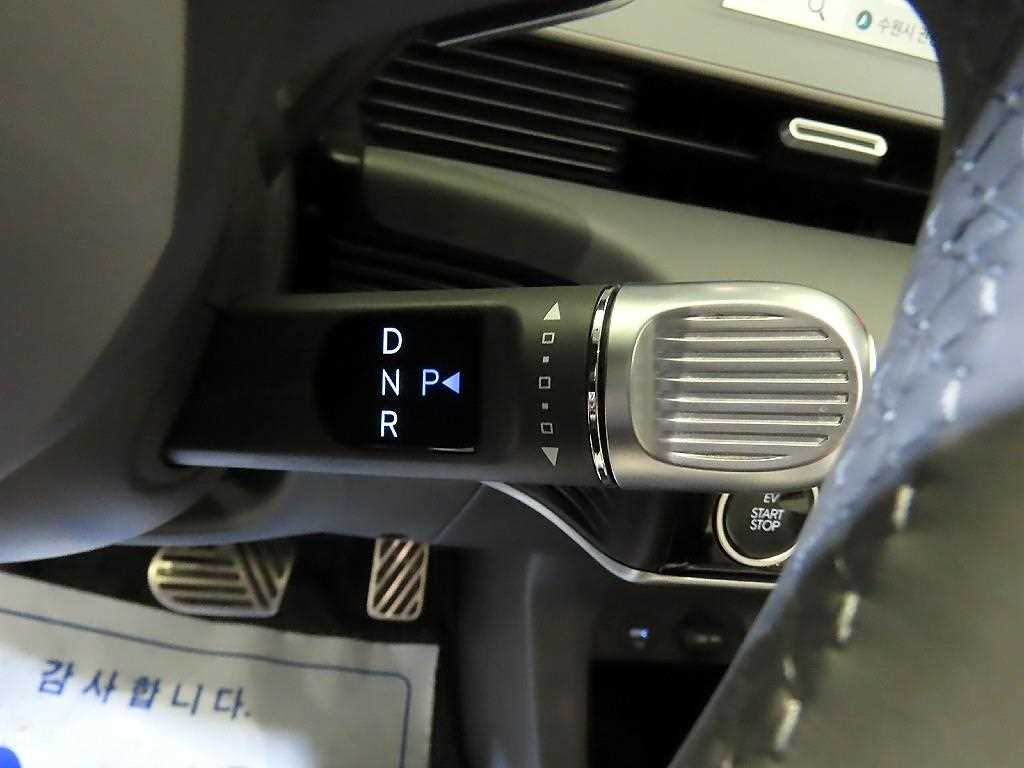 HYUNDAI Ioniq 5 - Vista 12