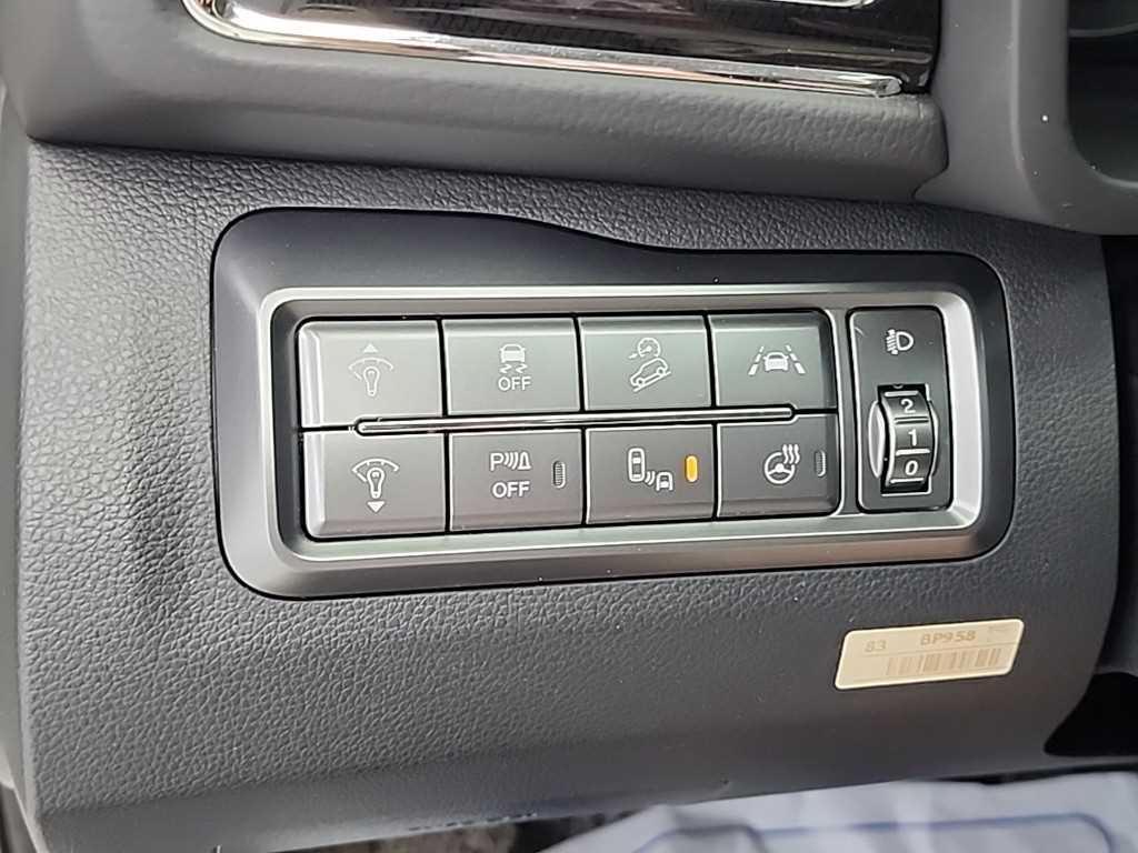 Ssangyong Tivoli 2022 Blanco - Importación desde Corea - HF Imports Iquique - Foto 18