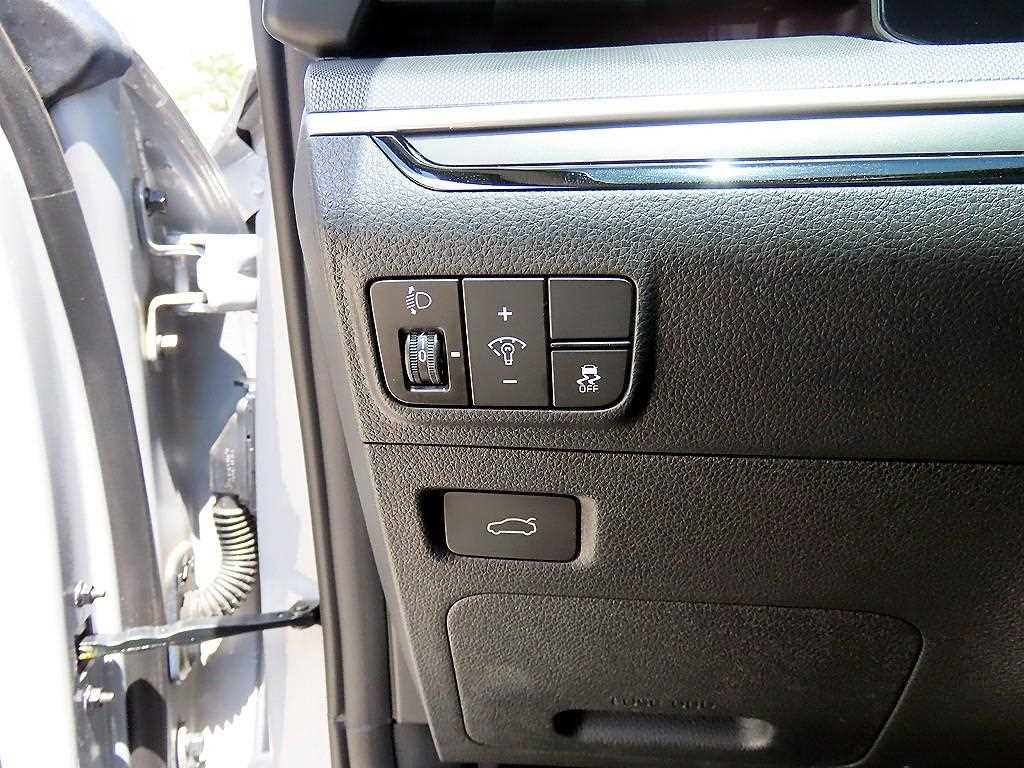 KIA K5 - Vista 12
