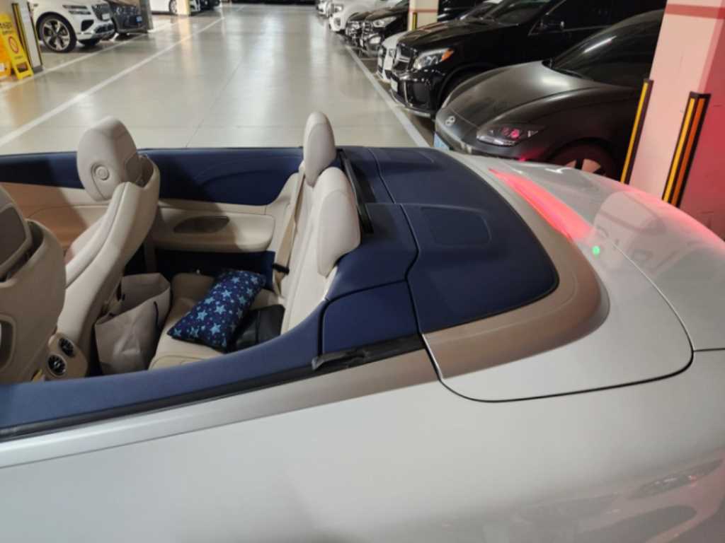 Mercedes Benz E class - Vista 7