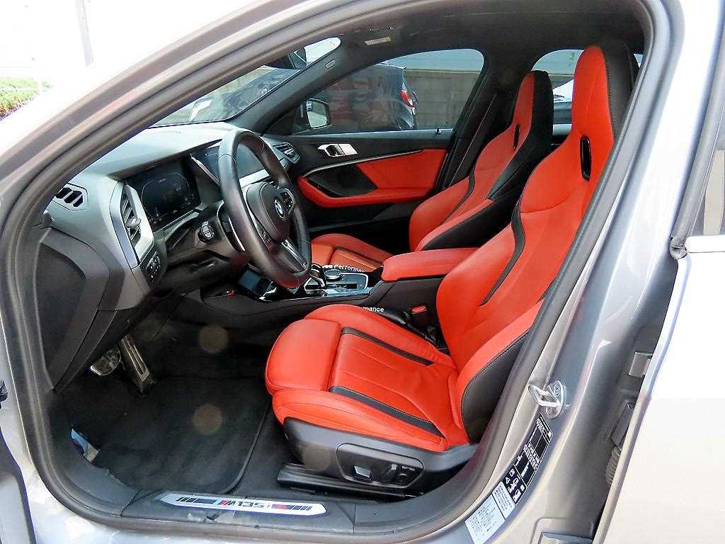 BMW 1 series - Vista 5