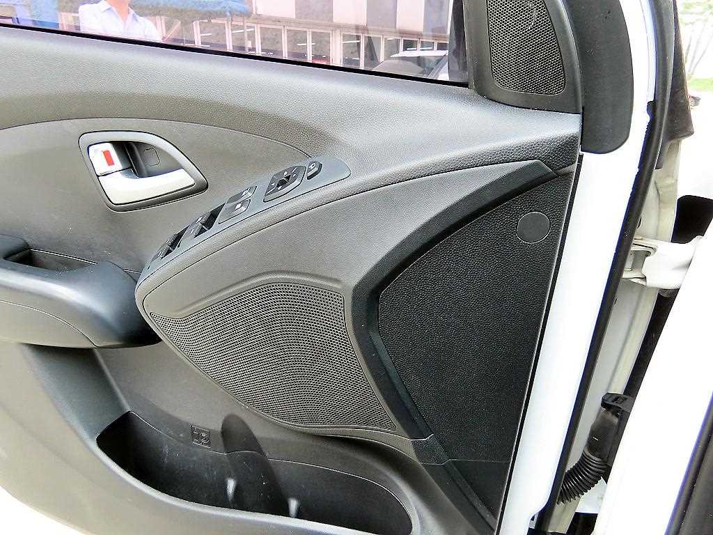 HYUNDAI Tucson - Vista 11