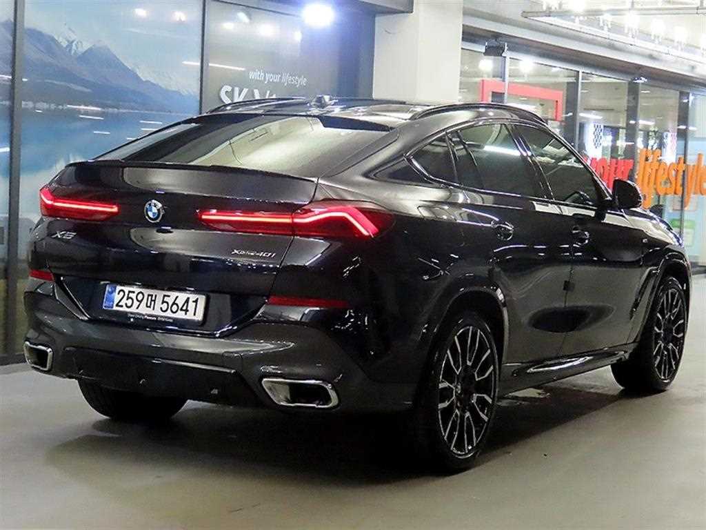 BMW X6 - Vista 4
