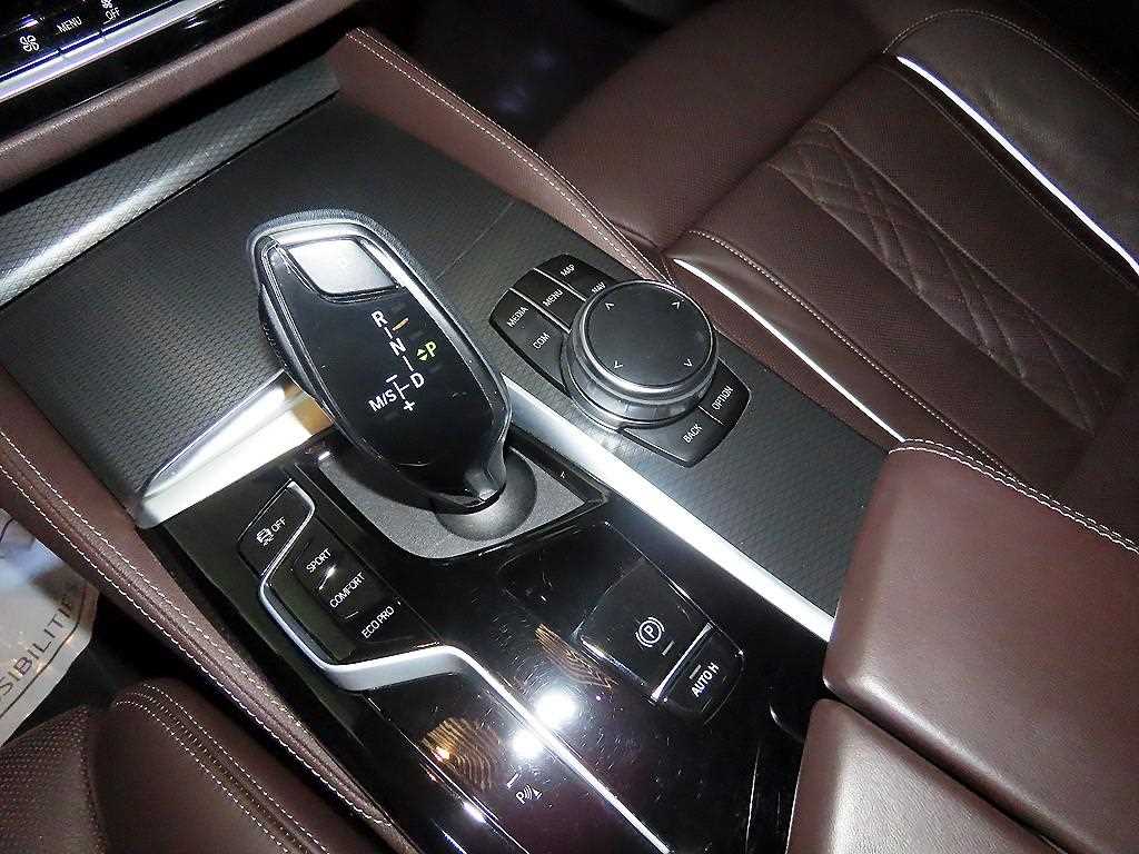 BMW 5 Series - Vista 12