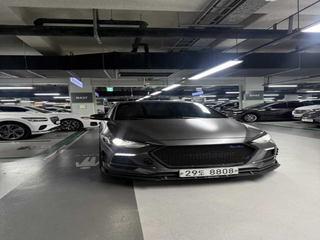 HYUNDAI Avante 2018 Azul - Importación desde Corea - HF Imports Iquique - Foto 1