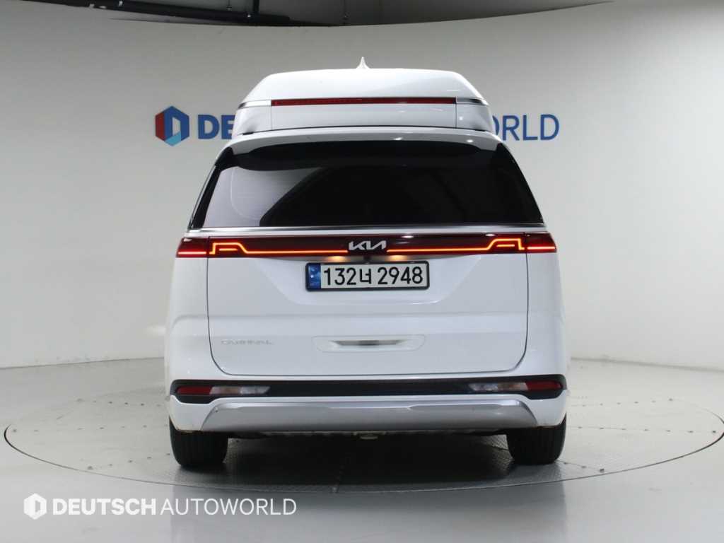 KIA Carnival - Vista 4