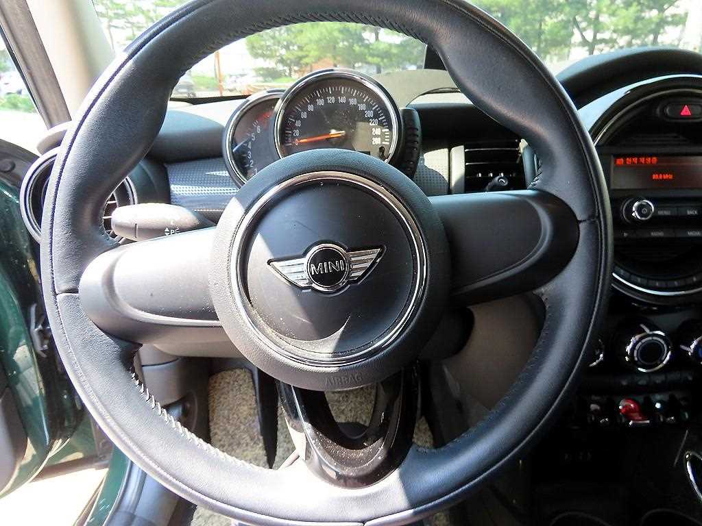 Mini Cooper - Vista 10