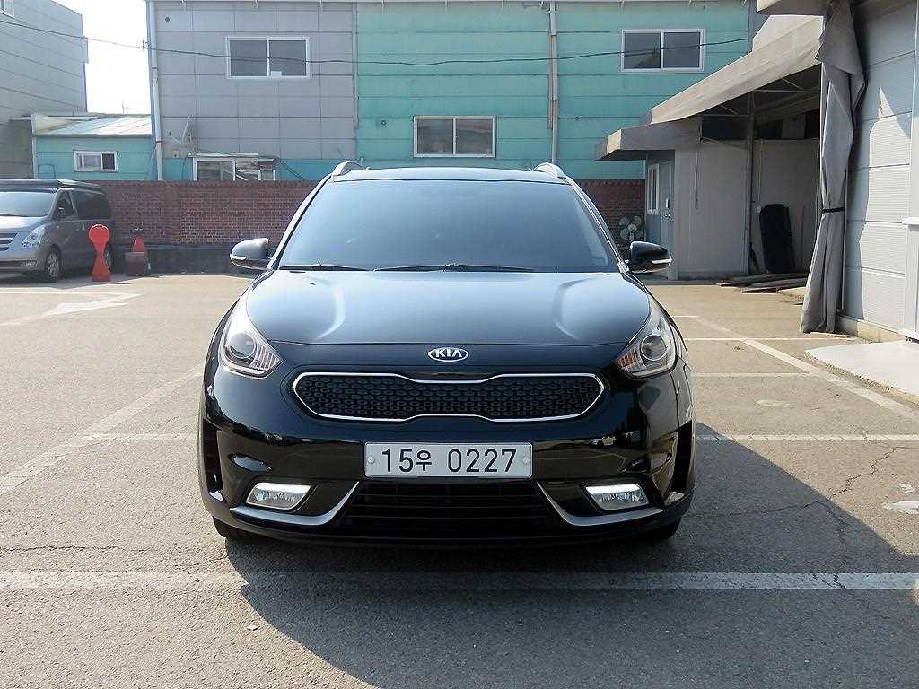 KIA Niro 2017 Negro - Importación desde Corea - HF Imports Iquique - Foto 1