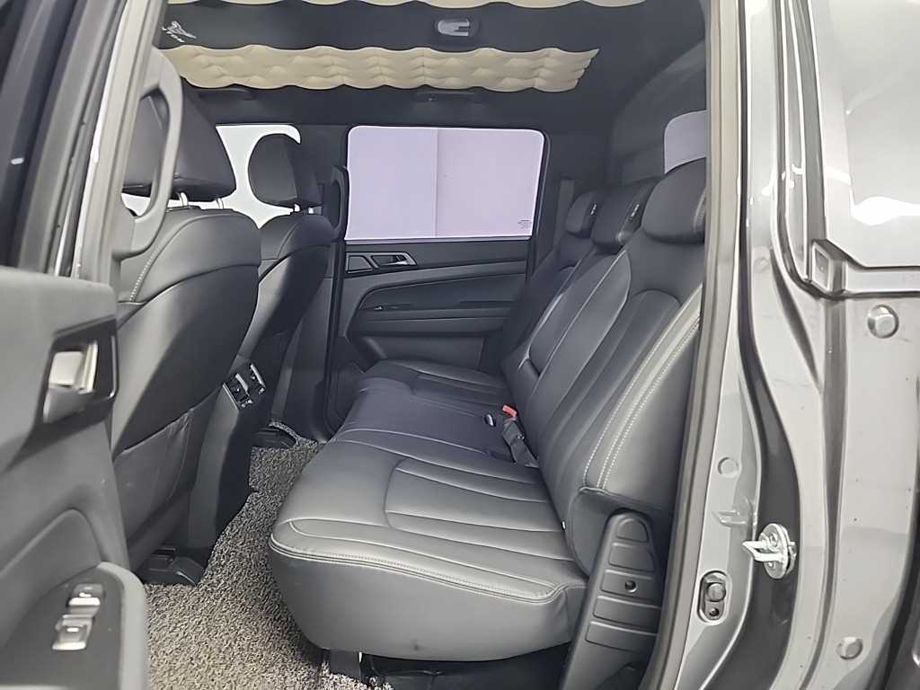 Ssangyong Rexton - Vista 12