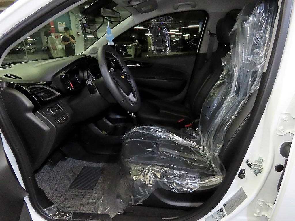 Chevrolet Spark - Vista 6
