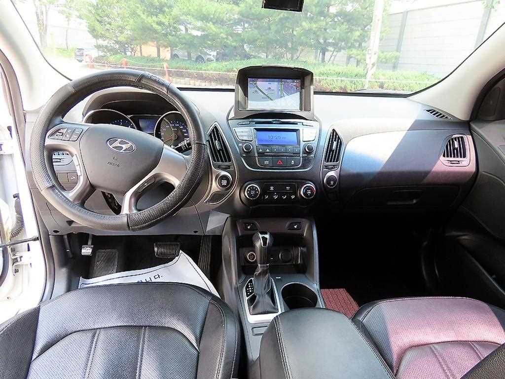 HYUNDAI Tucson - Vista 7