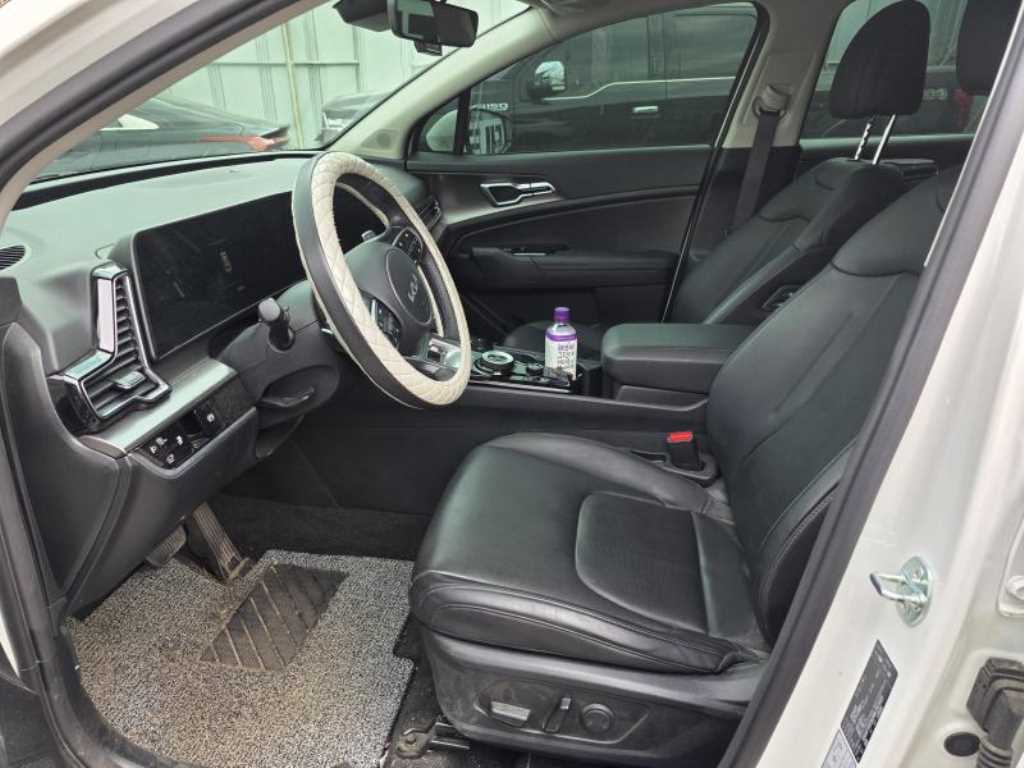 KIA Sportage - Vista 5