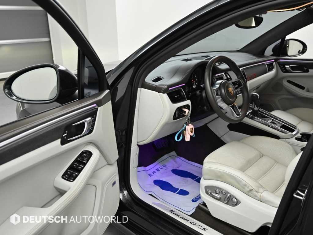 Porsche Macan - Vista 11