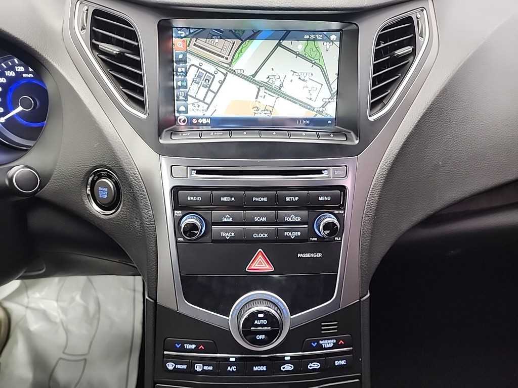 HYUNDAI Grandeur - Vista 10