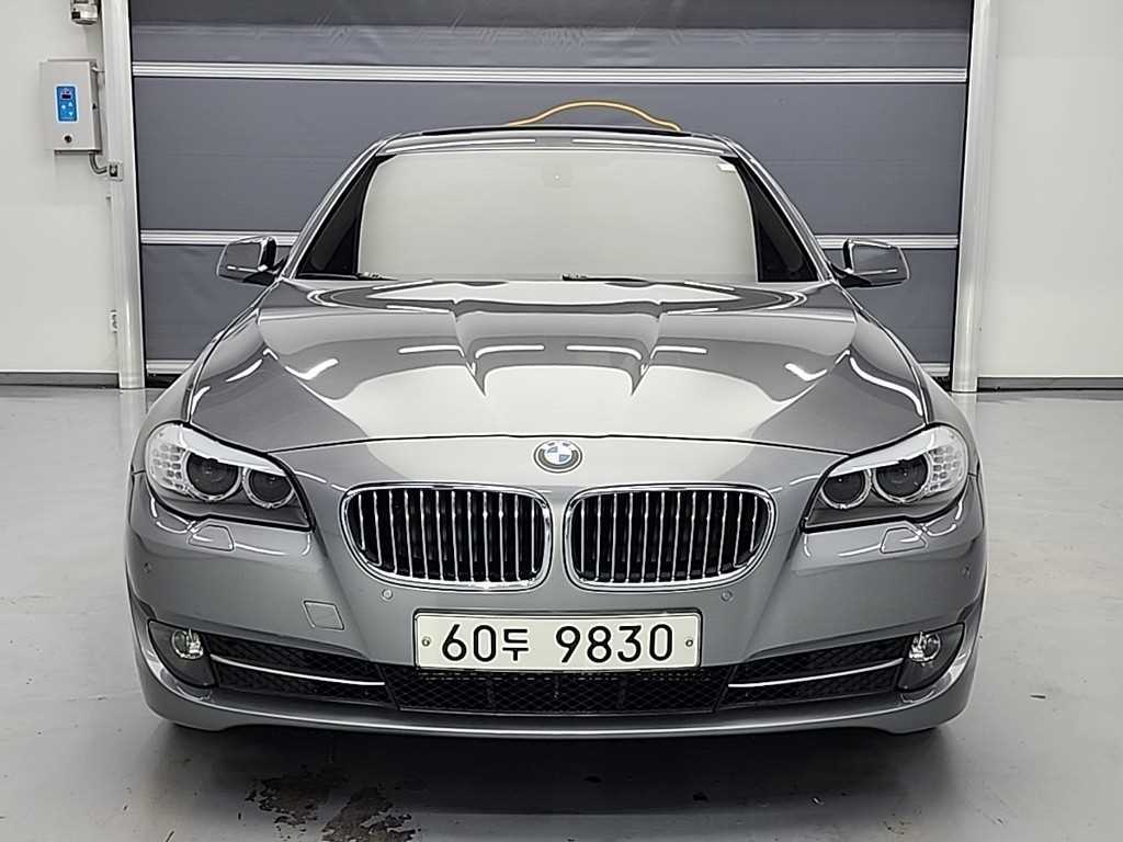 BMW 5 Series - Vista 2