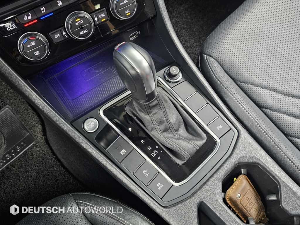 Volkswagen Jetta - Vista 9