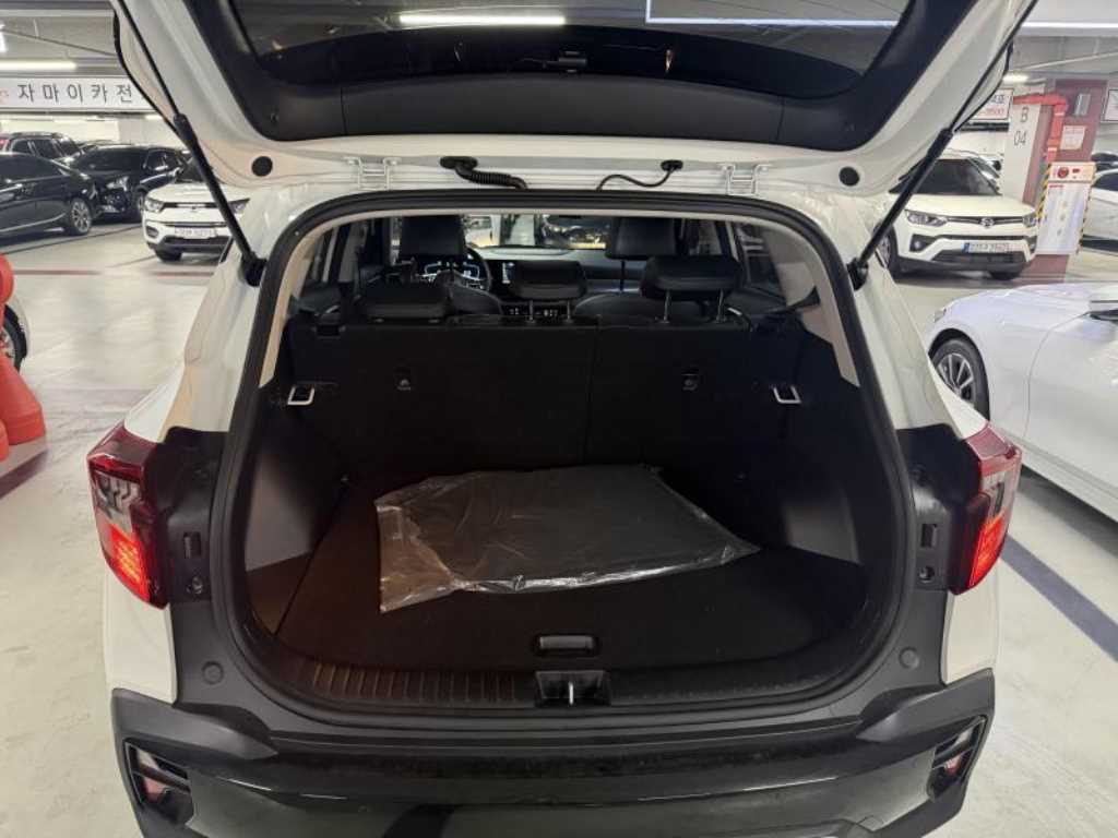 KIA Seltos - Vista 5