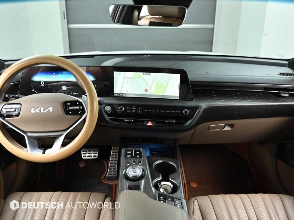 KIA K8 - Vista 7