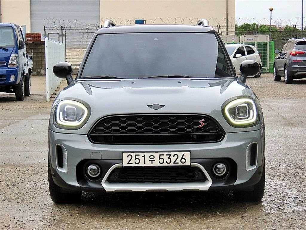 Mini Countryman 2022 Gris - Importación desde Corea - HF Imports Iquique - Foto 1