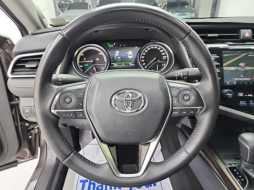 Toyota Camry - Vista 9