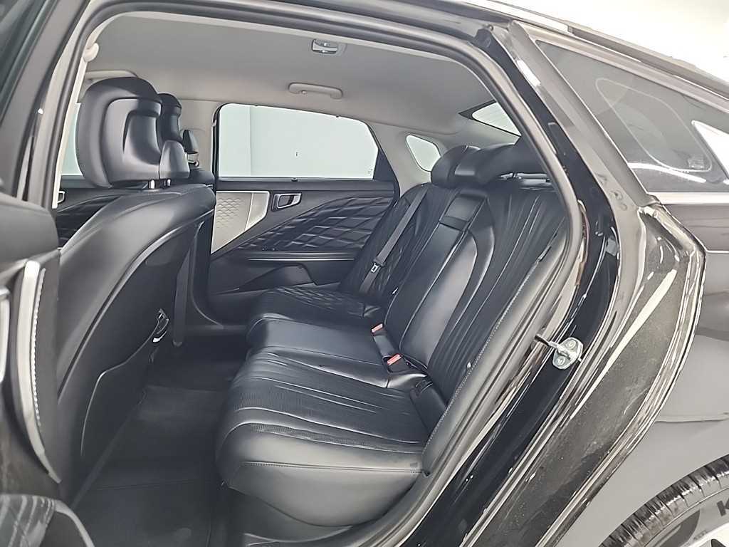 KIA K8 - Vista 12