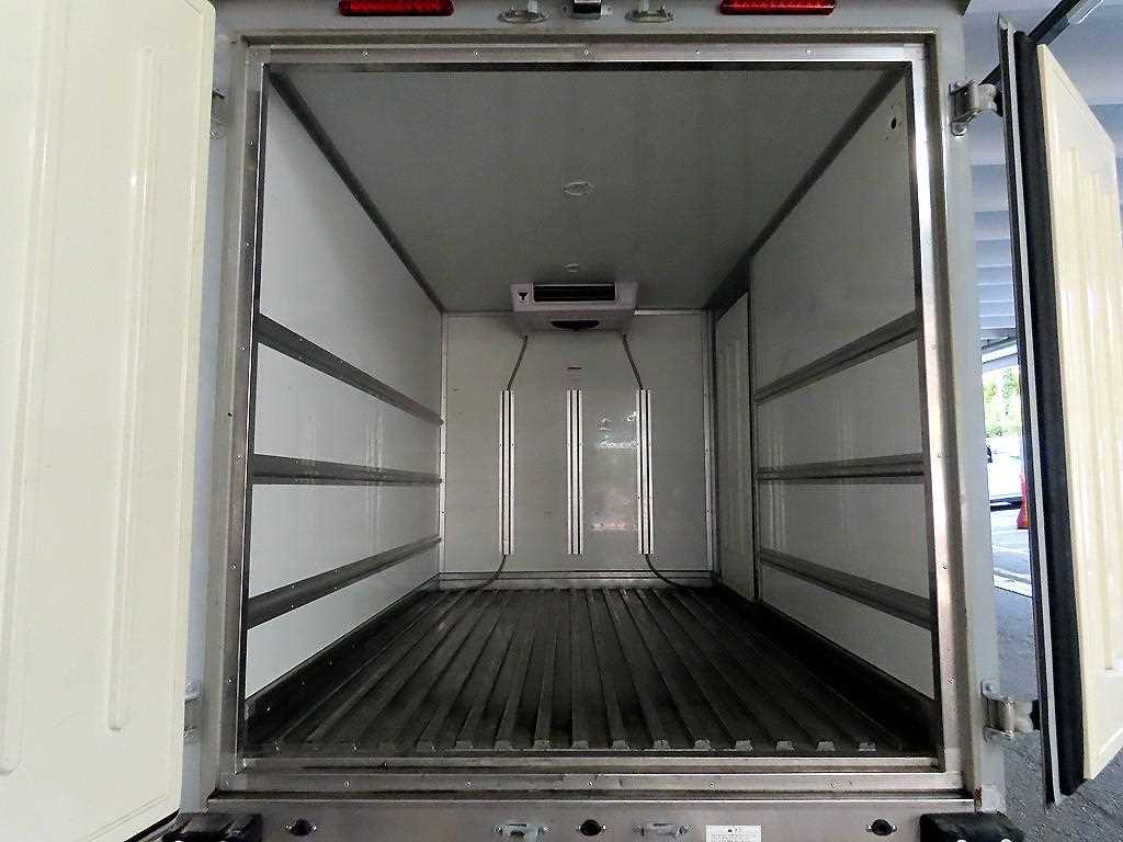 Small Truck Refrigerator Box(High Deck) 2021 Blanco - Importación desde Corea - HF Imports Iquique - Foto 18