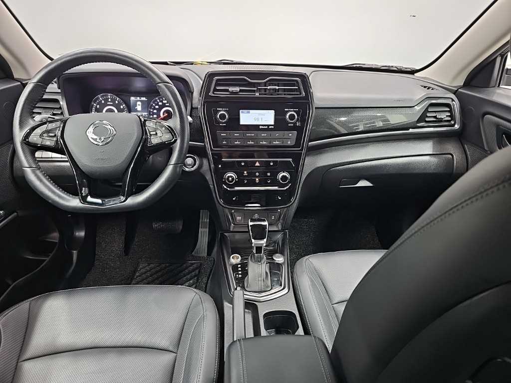 Ssangyong Tivoli - Vista 7