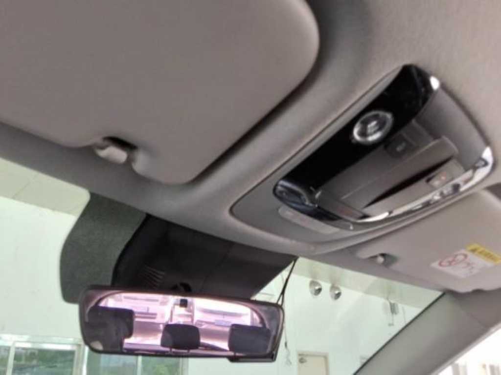 KIA Seltos - Vista 5