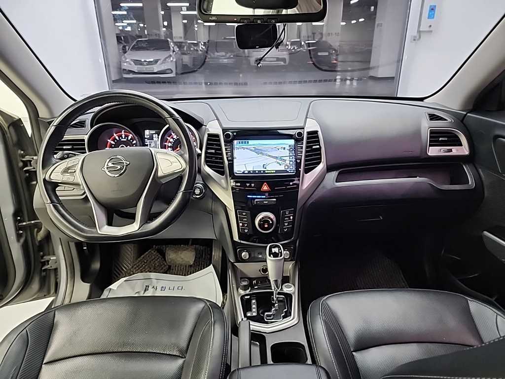 Ssangyong Tivoli - Vista 7
