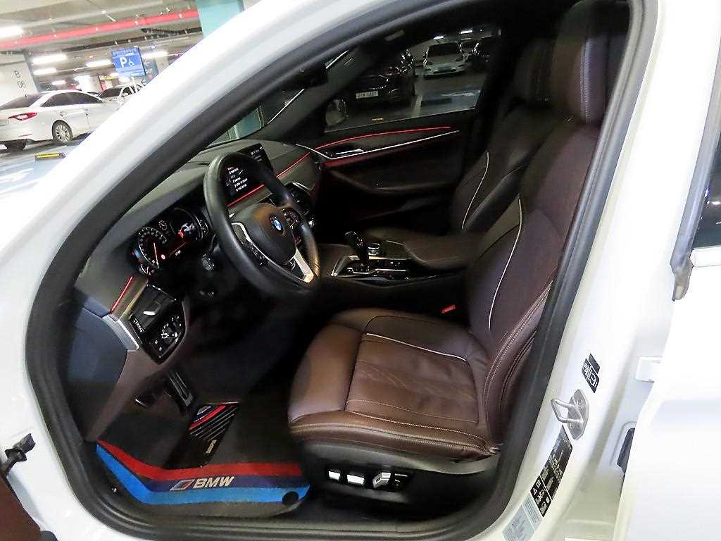 BMW 5 Series - Vista 6