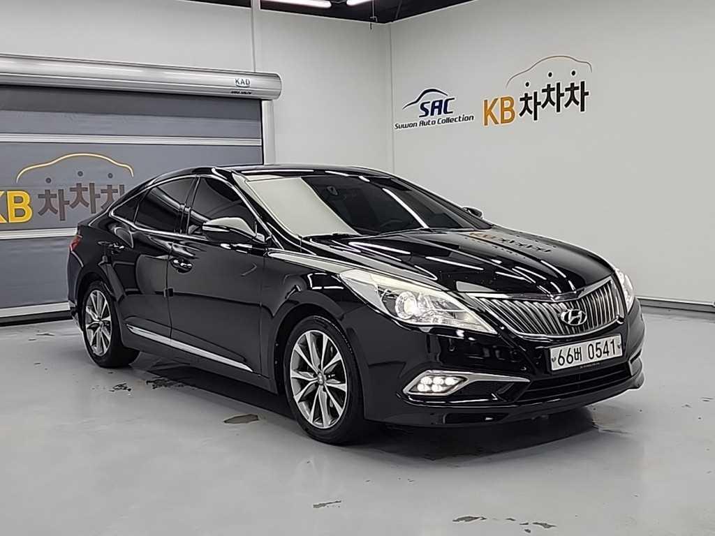 HYUNDAI Grandeur - Vista 4