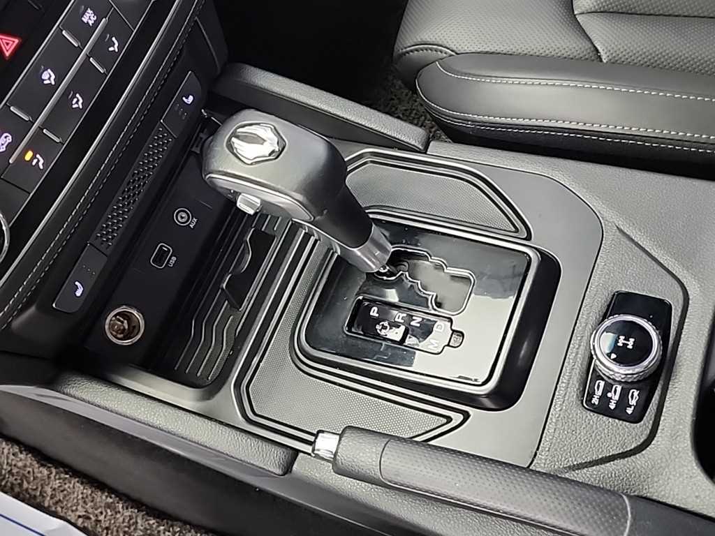 Ssangyong Rexton - Vista 8