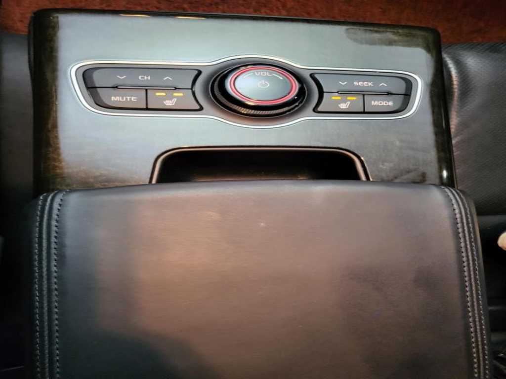 KIA K7 - Vista 6