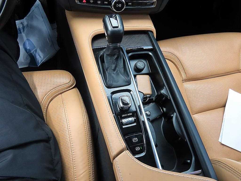 Volvo V90 - Vista 11