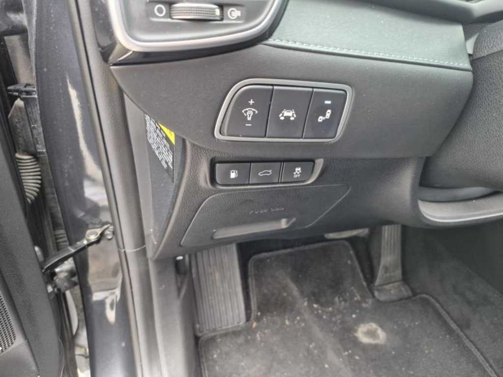 HYUNDAI Grandeur - Vista 7
