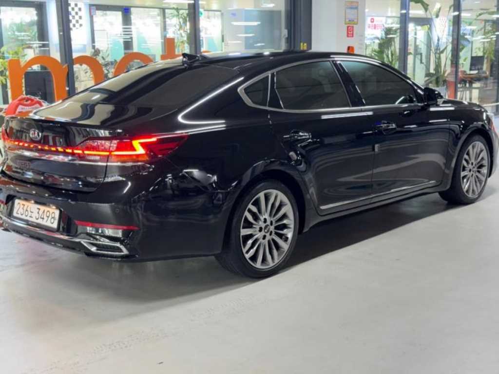 KIA K7 - Vista 4