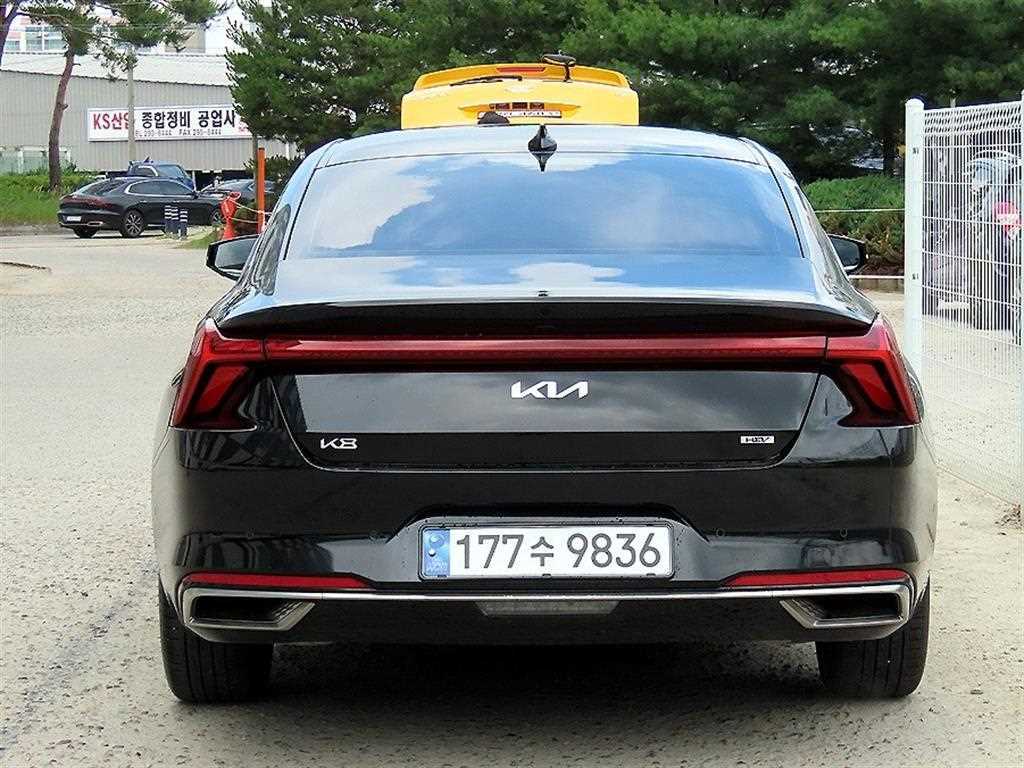 KIA K8 - Vista 4