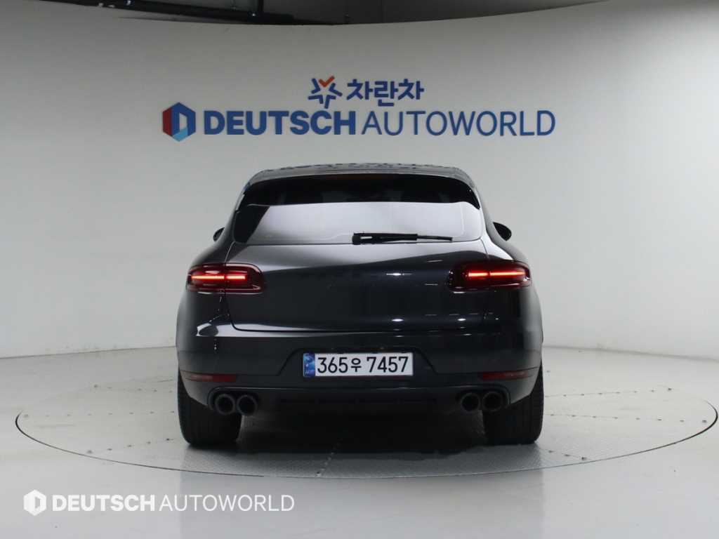 Porsche Macan - Vista 4