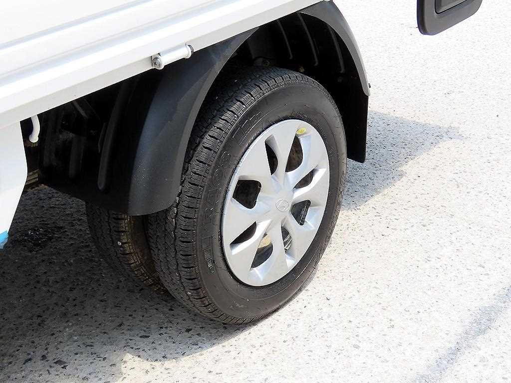 Small Truck Cargo (small) 2025 Blanco - Importación desde Corea - HF Imports Iquique - Foto 19