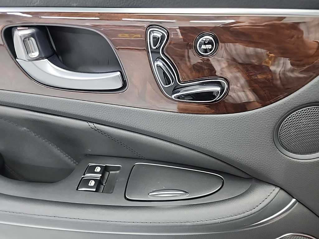 HYUNDAI Equus 2014 Negro - Importación desde Corea - HF Imports Iquique - Foto 16