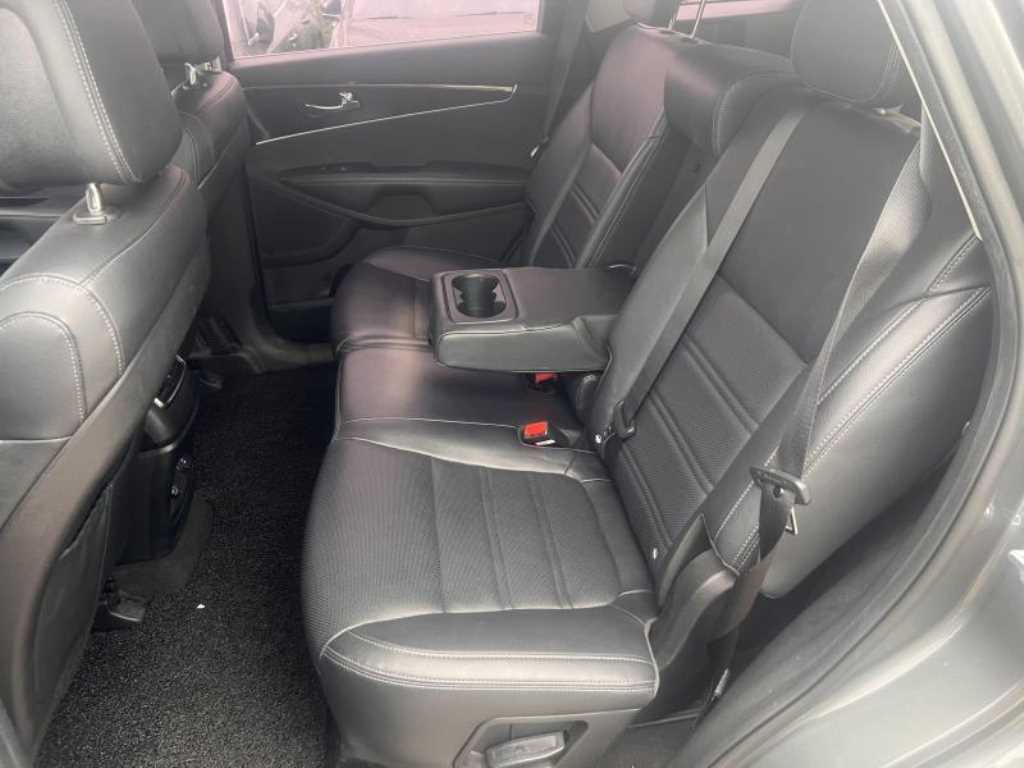 KIA Sorento 2017 Gris - Importación desde Corea - HF Imports Iquique - Foto 14