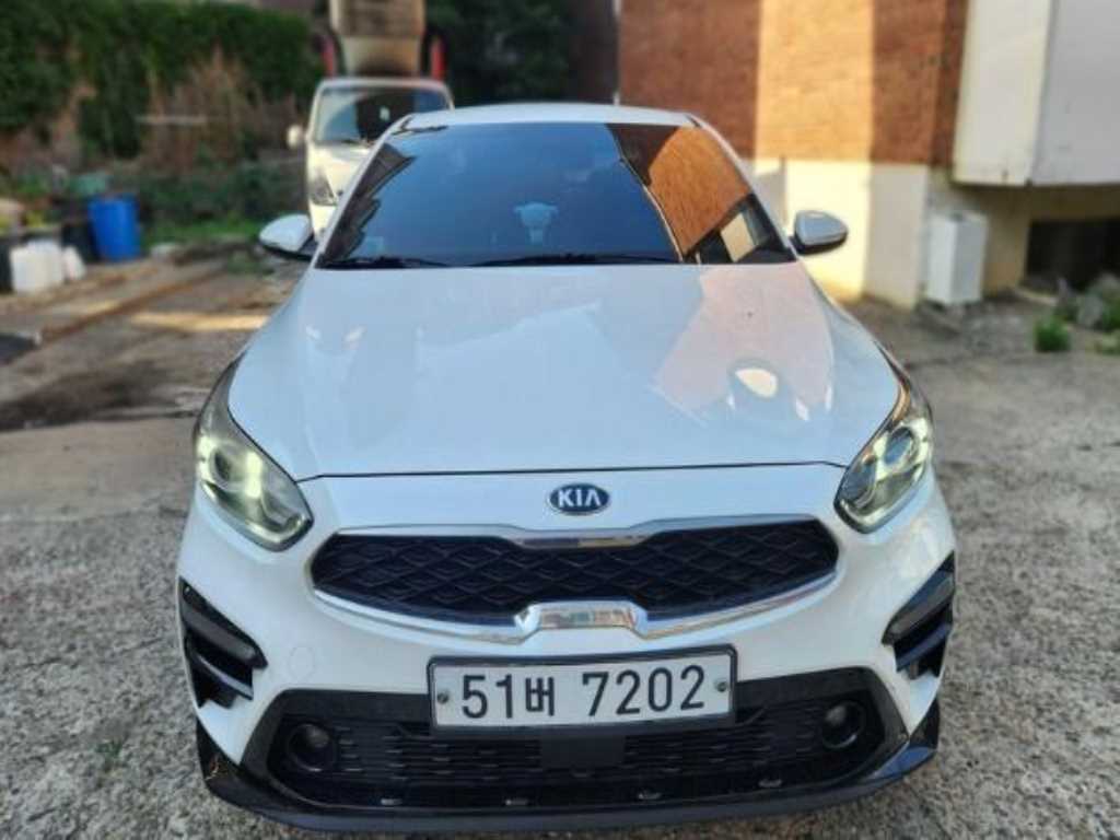 KIA K3 2019 Blanco - Importación desde Corea - HF Imports Iquique - Foto 1