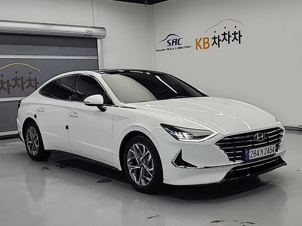 HYUNDAI Sonata - Vista 4
