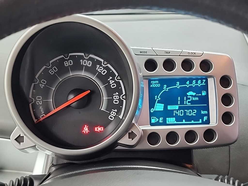 Chevrolet Spark - Vista 6