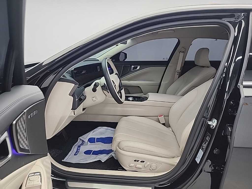 KIA K8 - Vista 11