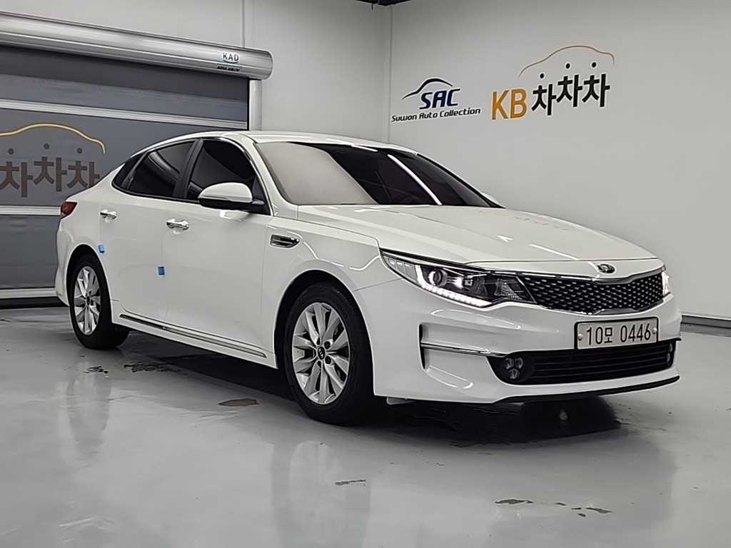 KIA K5 - Vista 4