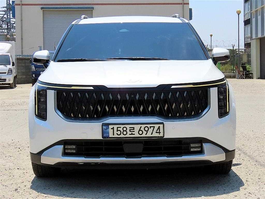 KIA Carnival - Vista 2