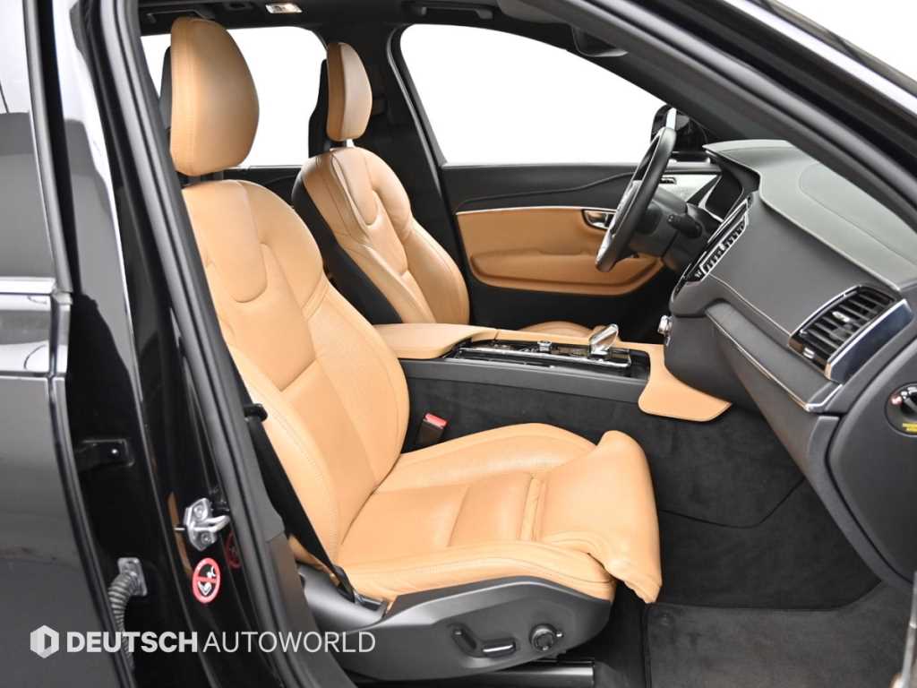 Volvo XC90 - Vista 10